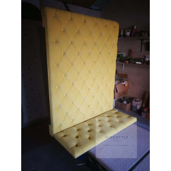 Ściana / Panel Tapicerowany z wałkiem