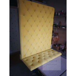 Ściana / Panel Tapicerowany z wałkiem