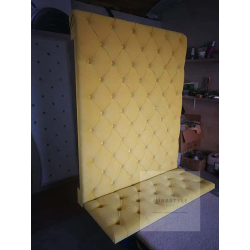 Ściana / Panel Tapicerowany z wałkiem