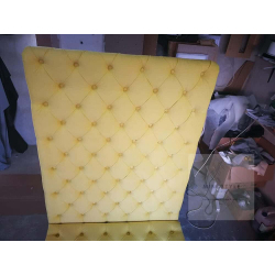 Ściana / Panel Tapicerowany z wałkiem